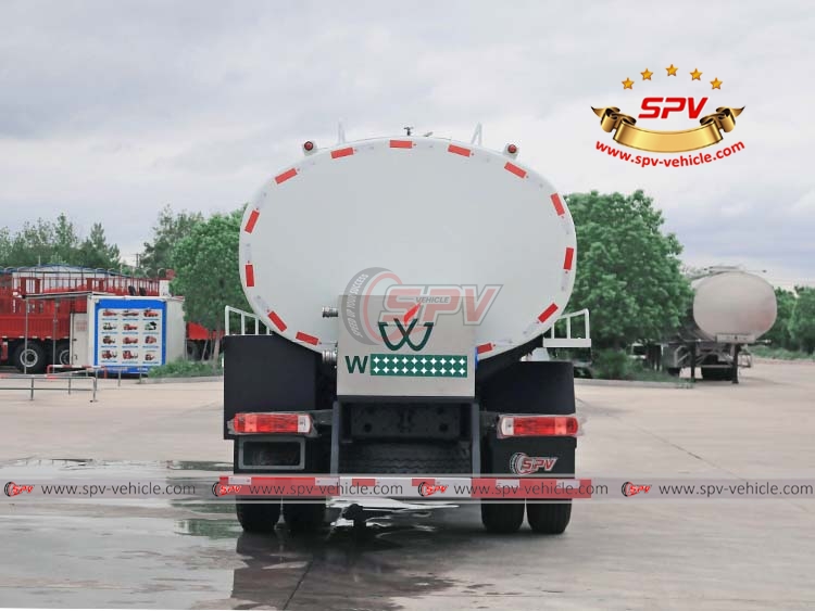 15,000 Litres Stainless Steel Tank Truck - B 15,000 Litres Stainless Steel Tank Truck - B